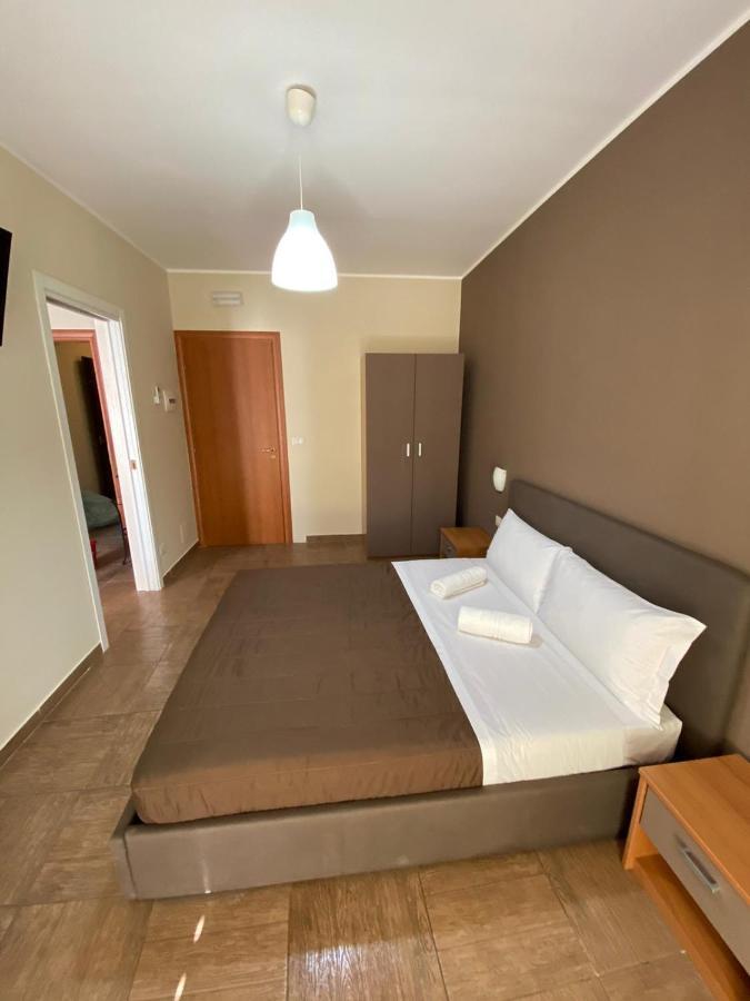 Nick & Santo'S Holiday Homes B&B Giardini Naxos Exterior foto