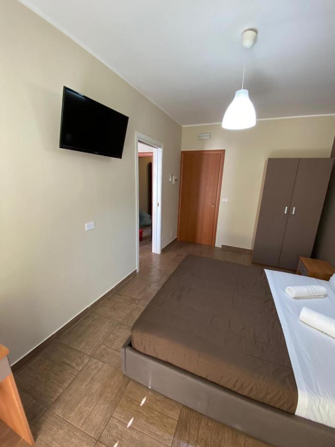 Nick & Santo'S Holiday Homes B&B Giardini Naxos Exterior foto